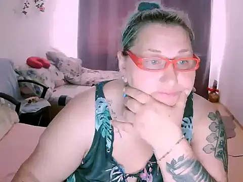 mayamayx online show from July 2026 09:15:01 AM