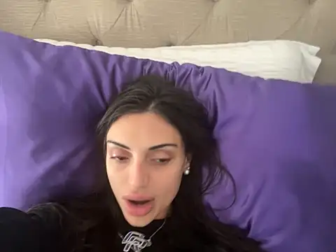 Snapshot of geld_88 chatting on September 2025 10:24:02 PM geld 88 online show from September 2025 10:24:02 PM