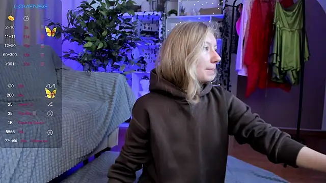 Snapshot of Rachel_Rut chatting on October 2025 04:10:02 AM Rachel Rut online show from October 2025 04:10:02 AM