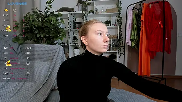 Snapshot of Rachel_Rut chatting on October 2025 04:04:01 AM Rachel Rut online show from October 2025 04:04:01 AM