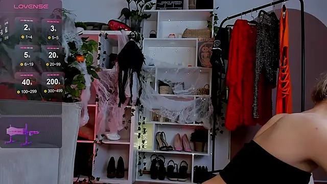 Snapshot of Rachel_Rut chatting on October 2025 04:07:02 AM Rachel Rut online show from October 2025 04:07:02 AM