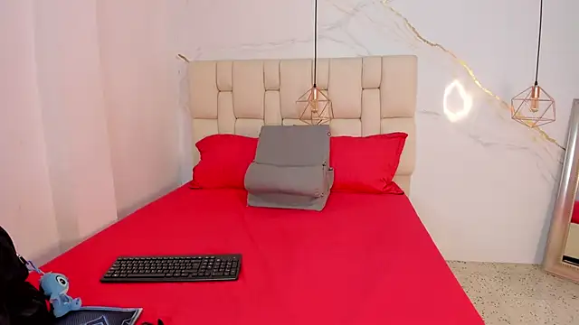 Snapshot of fierygroup chatting on January 2025 10:01:01 PM fierygroup online show from January 2025 10:01:01 PM