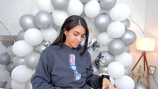 Snapshot of fierygroup chatting on October 2025 11:48:02 PM fierygroup online show from October 2025 11:48:02 PM