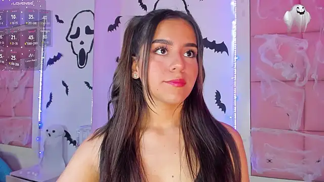 Snapshot of Lili_Bykers chatting on October 2025 07:47:02 PM Lili Bykers online show from October 2025 07:47:02 PM