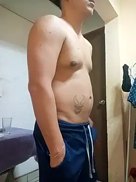 LuisMex1998 online show from January 2026 09:35:01 AM