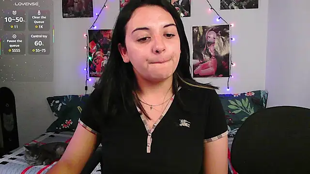 Snapshot of Tina_4_Charlie chatting on January 2025 03:02:01 PM Tina 4 Charlie online show from January 2025 03:02:01 PM