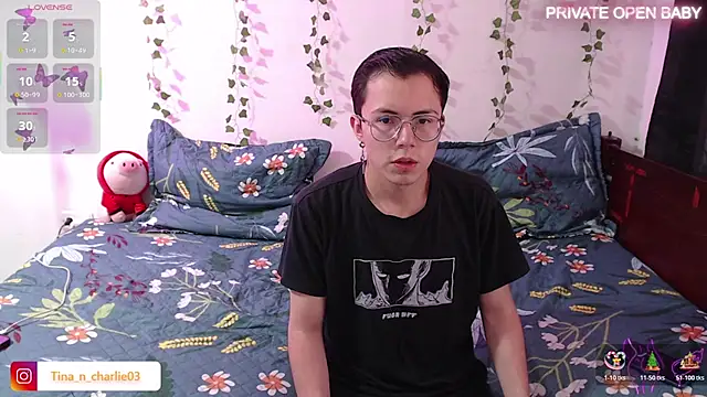 Tina 4 Charlie online show from November 2025 12:27:02 PM