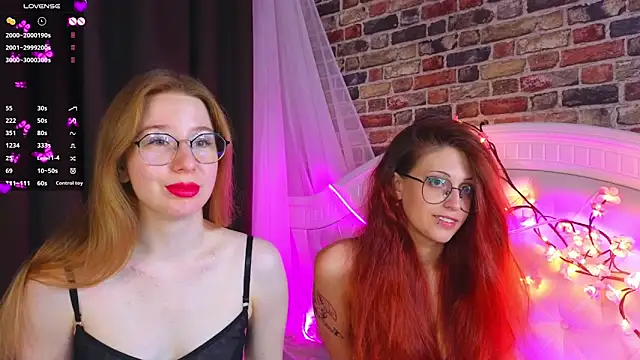 Snapshot of MarjorieBrown chatting on November 2025 08:20:01 PM MarjorieBrown online show from November 2025 08:20:01 PM