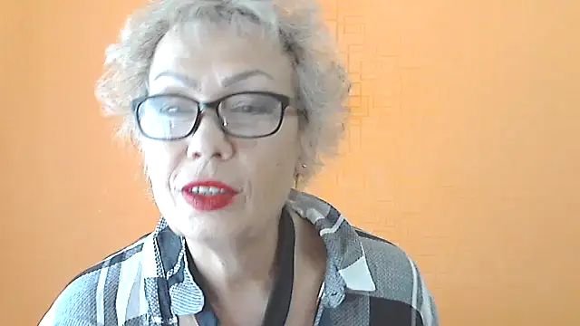 Snapshot of NessyJenixs chatting on September 2025 06:39:02 AM NessyJenixs online show from September 2025 06:39:02 AM