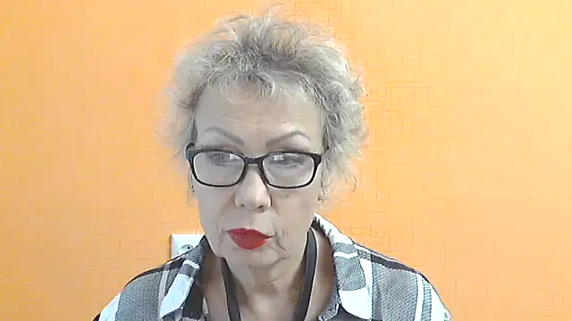 Snapshot of NessyJenixs chatting on September 2025 06:07:01 AM NessyJenixs online show from September 2025 06:07:01 AM