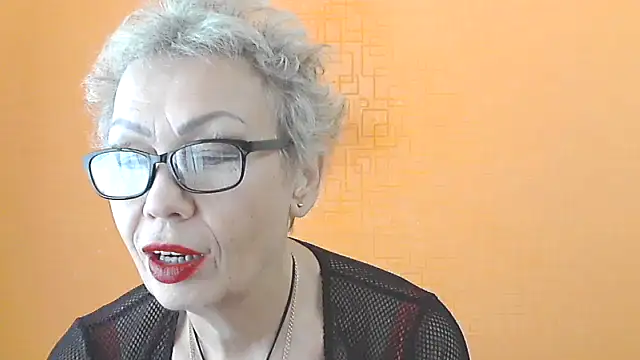 Snapshot of NessyJenixs chatting on November 2025 07:30:02 AM NessyJenixs online show from November 2025 07:30:02 AM