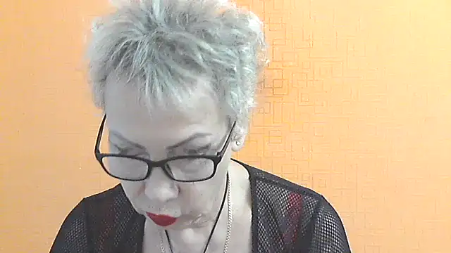 Snapshot of NessyJenixs chatting on November 2025 07:40:01 AM NessyJenixs online show from November 2025 07:40:01 AM