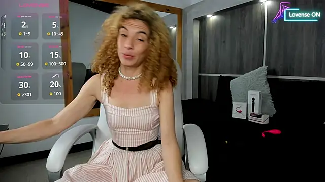 Bryna  online show from October 2025 04:31:02 AM