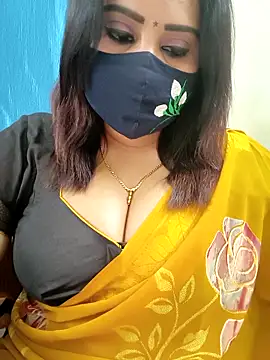 Queenflowerr online show from May 2026 05:51:02 PM