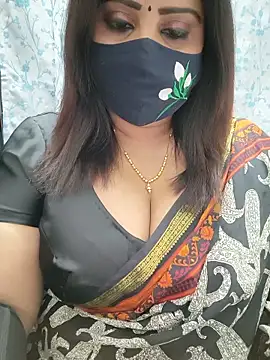 Queenflowerr online show from June 2026 07:36:01 PM