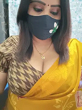 Queenflowerr online show from June 2026 08:08:02 PM