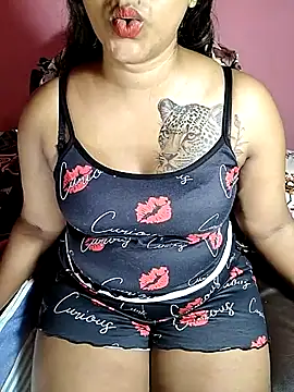 Sexy-Monikaa online show from April 2026 06:36:02 PM