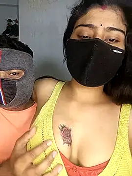 Love-N online show from November 2025 07:24:02 PM