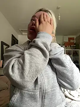 blissdimicco online show from March 2025 11:21:02 AM