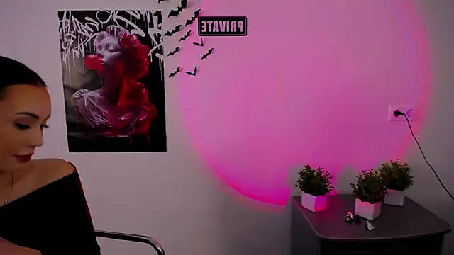 Nikonara Love online show from March 2025 12:42:02 PM