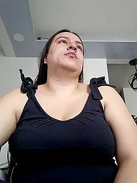 Snapshot of ary-cooper chatting on October 2025 07:25:02 PM ary-cooper online show from October 2025 07:25:02 PM