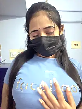 Hot honey77 online show from October 2025 05:08:01 PM