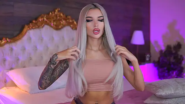 Snapshot of Juicy_Jessye chatting on September 2025 07:50:02 PM Juicy Jessye online show from September 2025 07:50:02 PM