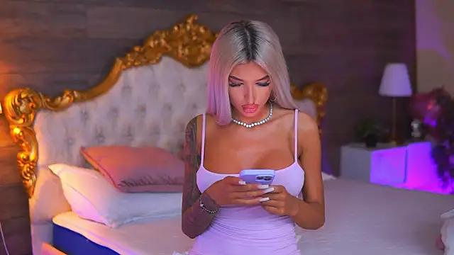 Juicy Jessye online show from June 2026 07:49:01 PM
