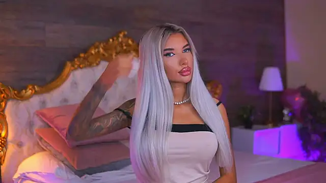 Juicy Jessye online show from June 2026 07:55:02 PM