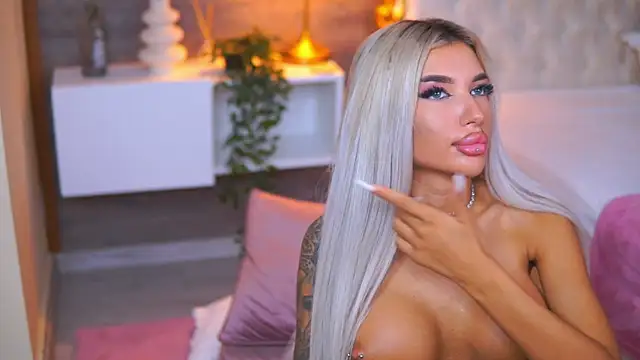 Juicy Jessye online show from July 2026 03:23:01 AM