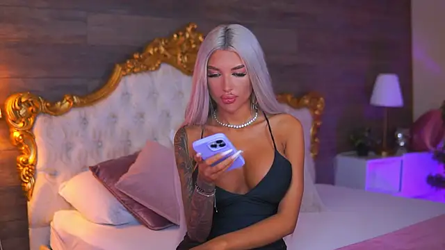Juicy Jessye online show from August 2026 07:49:01 PM