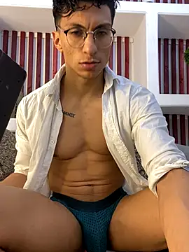 ApoloCruz online show from October 2025 02:12:02 AM