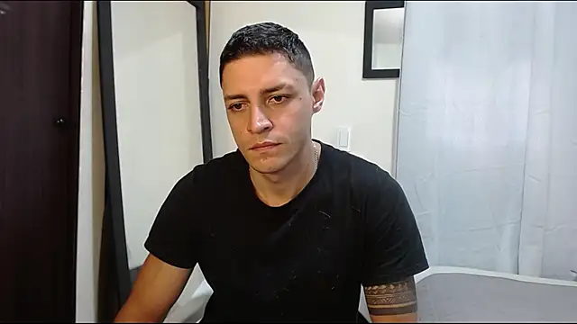 Snapshot of Frank_Millers chatting on February 2026 07:36:02 PM Frank Millers online show from February 2026 07:36:02 PM