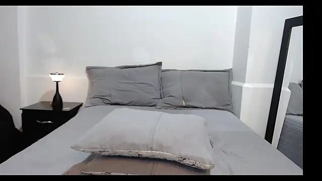 Frank Millers online show from July 2026 12:27:01 AM