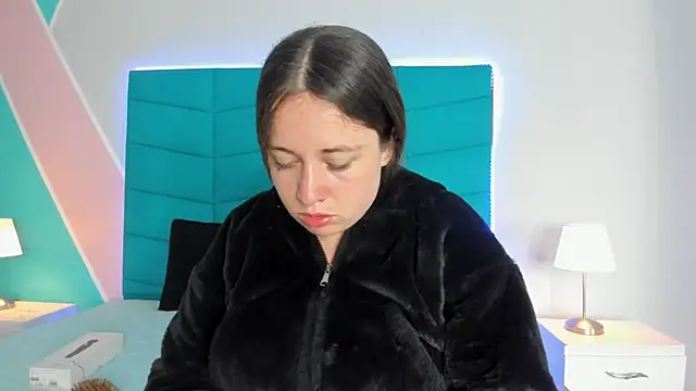 Snapshot of Luciana_brown_ chatting on March 2025 12:51:01 AM Luciana brown online show from March 2025 12:51:01 AM