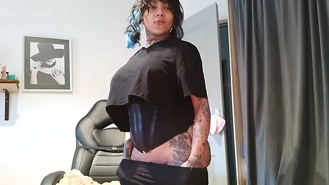 serena  vedette online show from February 2026 12:32:01 PM