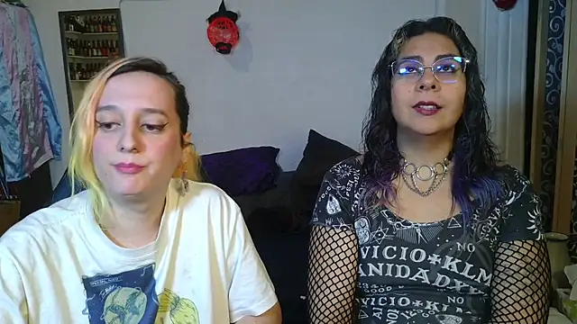 Evelan420 online show from November 2025 08:41:01 PM