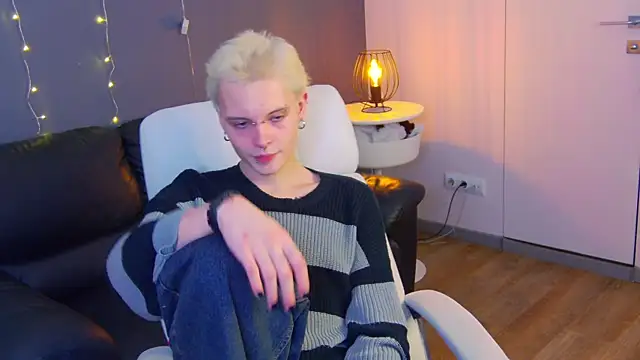 DemianEnglen online show from January 2025 12:57:02 AM