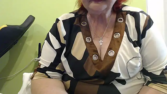 DeniseeRosea online show from May 2026 07:34:01 PM