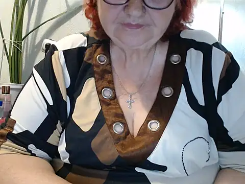 DeniseeRosea online show from June 2026 10:34:02 PM