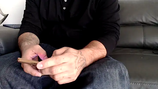 Snapshot of Str8_Soldier chatting on February 2025 11:19:02 PM Str8 Soldier online show from February 2025 11:19:02 PM