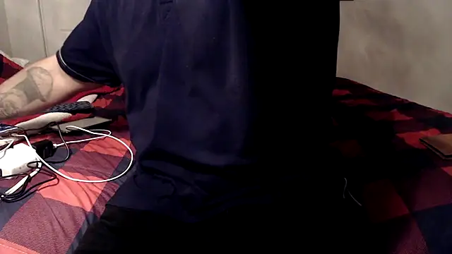 Snapshot of Str8_Soldier chatting on February 2025 09:33:01 AM Str8 Soldier online show from February 2025 09:33:01 AM