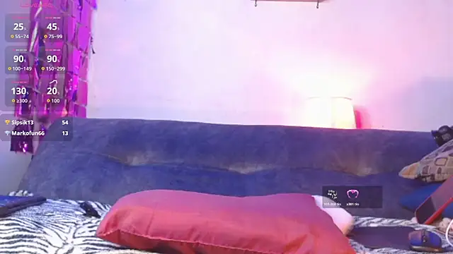 Snapshot of izan_20 chatting on November 2025 10:37:02 AM izan 20 online show from November 2025 10:37:02 AM