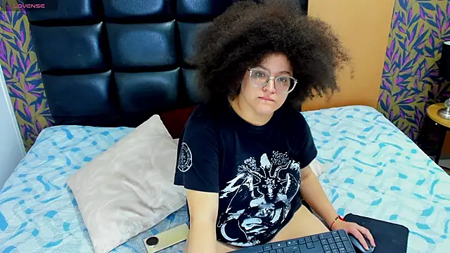 Snapshot of lilith_mesa chatting on November 2025 03:52:02 AM lilith mesa online show from November 2025 03:52:02 AM