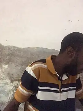 Snapshot of onewinnertee chatting on December 2025 08:30:01 AM onewinnertee online show from December 2025 08:30:01 AM