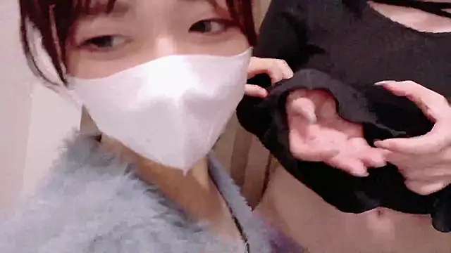 NA-KAREN-V8 online show from October 2025 12:58:01 PM