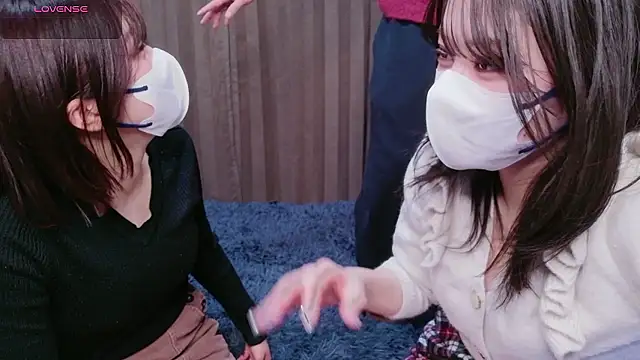 Snapshot of NA-KAREN-V8 chatting on February 2026 12:09:01 PM NA-KAREN-V8 online show from February 2026 12:09:01 PM