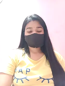 Simran-001 online show from March 2026 04:43:01 PM