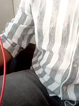 Snapshot of RaviRoy2326 chatting on January 2025 10:00:02 AM RaviRoy2326 online show from January 2025 10:00:02 AM