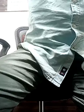 Snapshot of RaviRoy2326 chatting on January 2025 03:20:01 PM RaviRoy2326 online show from January 2025 03:20:01 PM